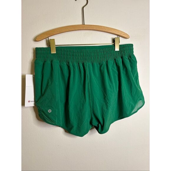 Lululemon Hotty Hot Shorts Hi Rise - Picture 6 of 8